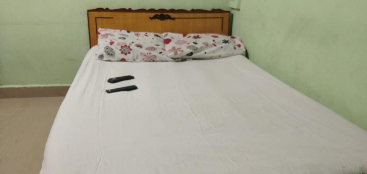 Family Guest House Near Bus-Stand Puducherry Zewnętrze zdjęcie