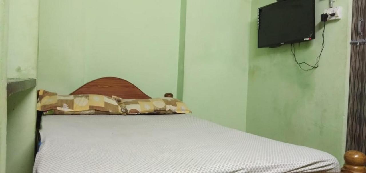 Family Guest House Near Bus-Stand Puducherry Zewnętrze zdjęcie